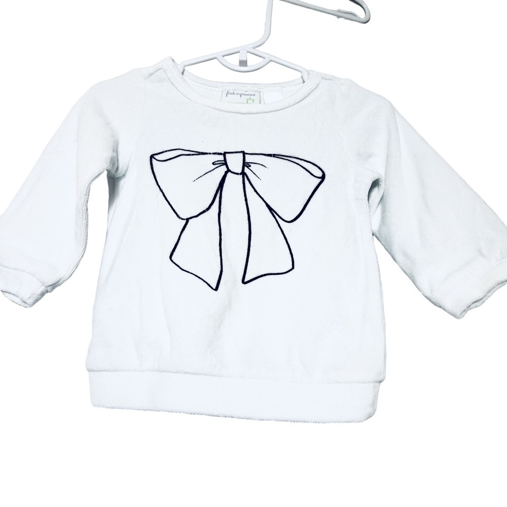 First Impressions White Bow Sweatshirt